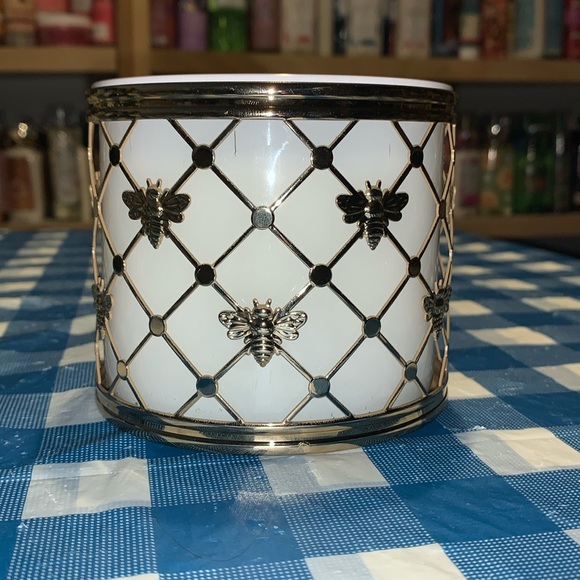 Bath & Body Works | Accents | Bath Body Works Gold Bee 3wick Candle ...